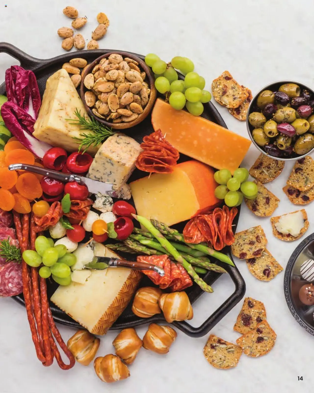 Acme Entertaining Guide - valid from 01.01.2025 | Page: 15 | Products: Date, Game