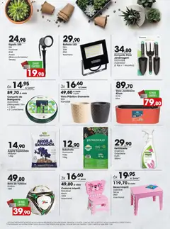 Zaffari ofertas Bazar - RS - Pré-Visualização do folheto da loja Zaffari, válido de 02.04.2026 | Página: 13 | Produtos: Bola de futebol, Mesa, Cadeira, Vaso