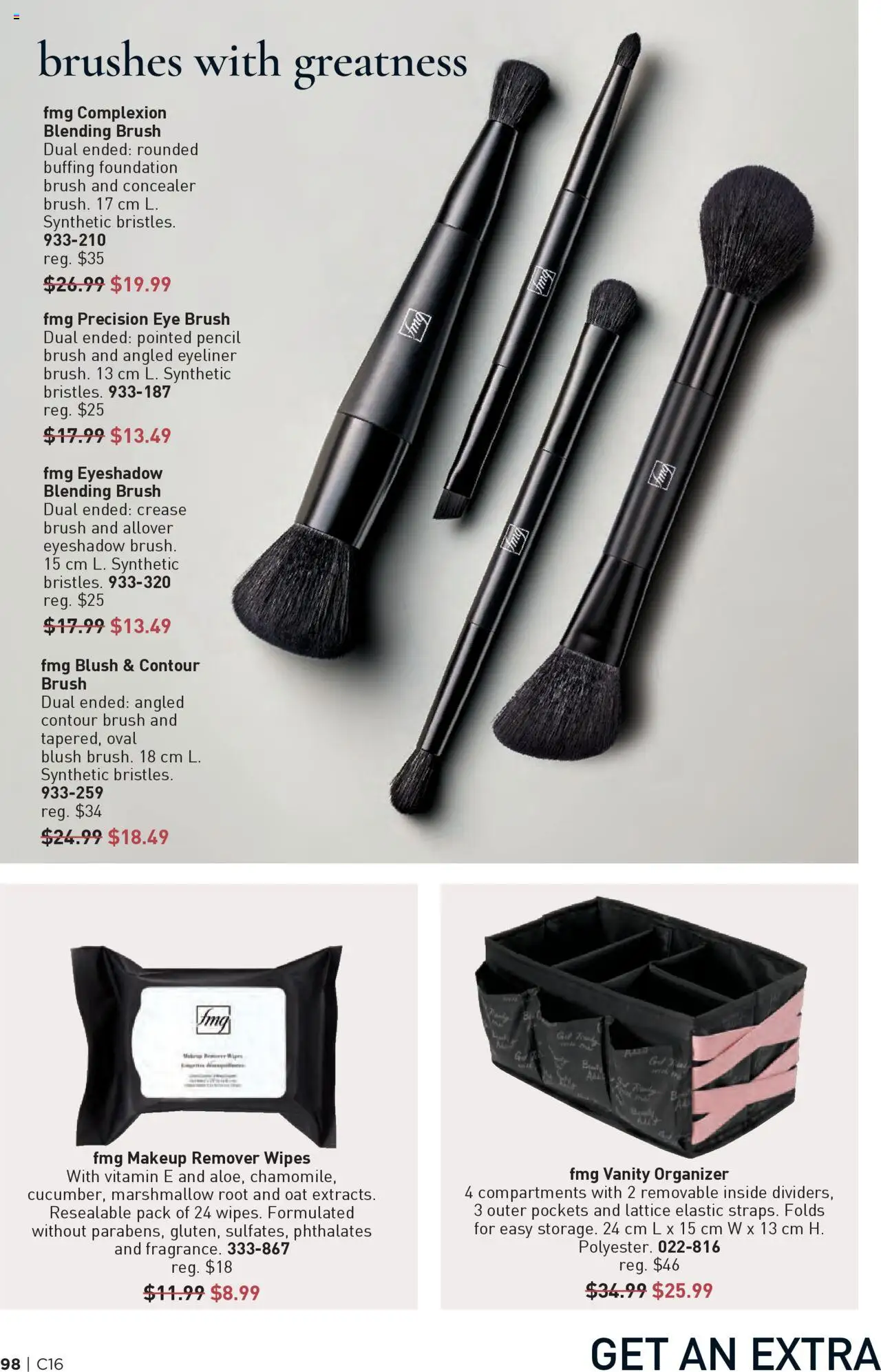 Avon flyer valid from 31.07.2025 | Page: 98 | Products: Concealer, Blush, Eyeliner, Makeup remover