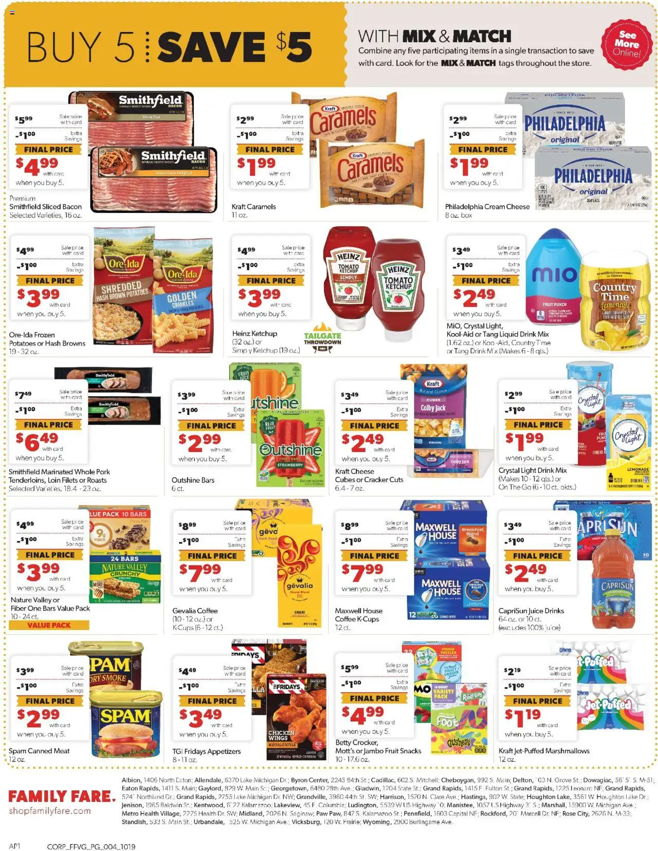 Family Fare Weekly Ad - valid from 19.10.2025 | Page: 4 | Products: Coffee, Juice, Ketchup, Potatoes