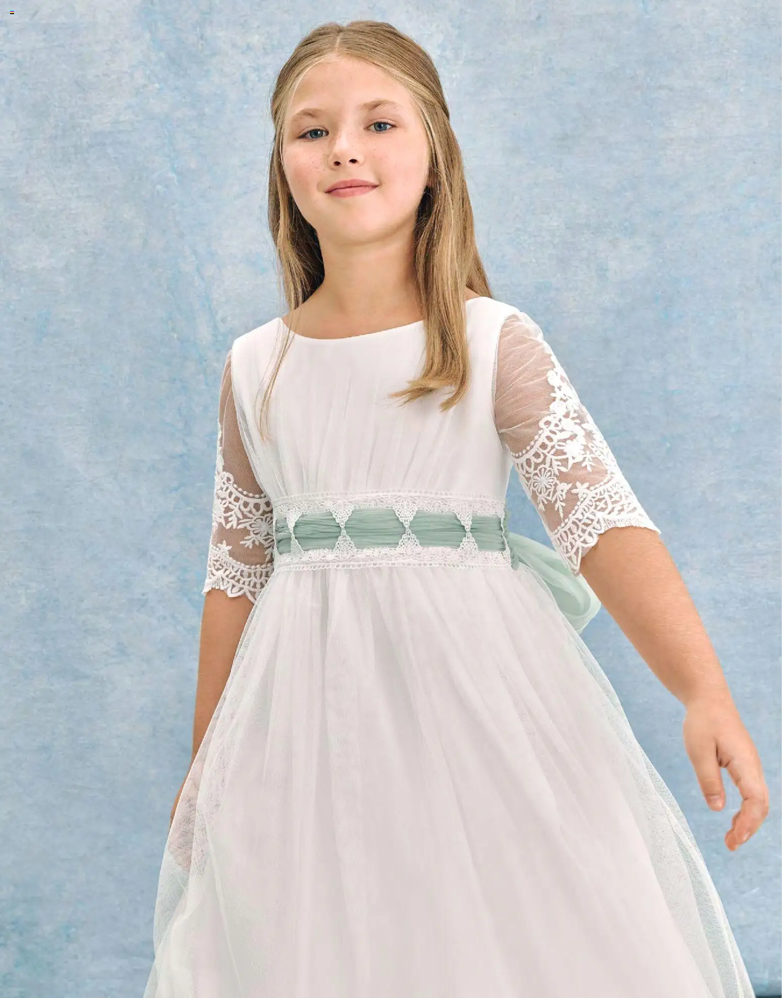 Nuevas ofertas de El Corte Inglés válidas en toda la República Mexicana desde el 20.11.2025. ¡Encuentra las mejores ofertas en El Corte Inglés catálogo Comuniones 2026! | Página: 9