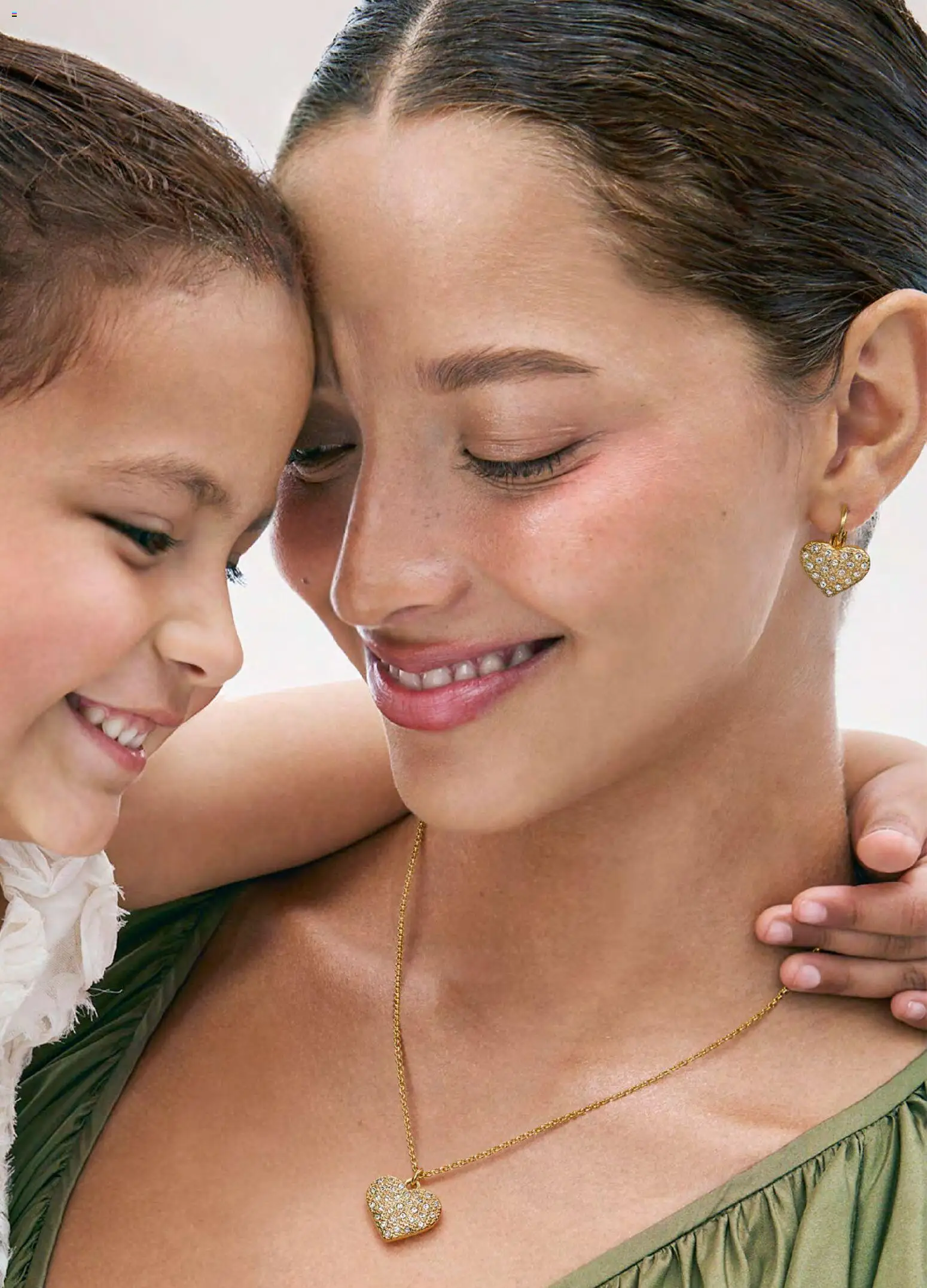 Yanbal revista - valida desde el 28.03.2026 | Página: 32