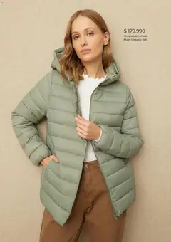 Falabella - Catálogo -  Vista previa de la revista de la tienda Falabella valido desde el 01.12.2025 | Página: 4 | Productos: Chaqueta