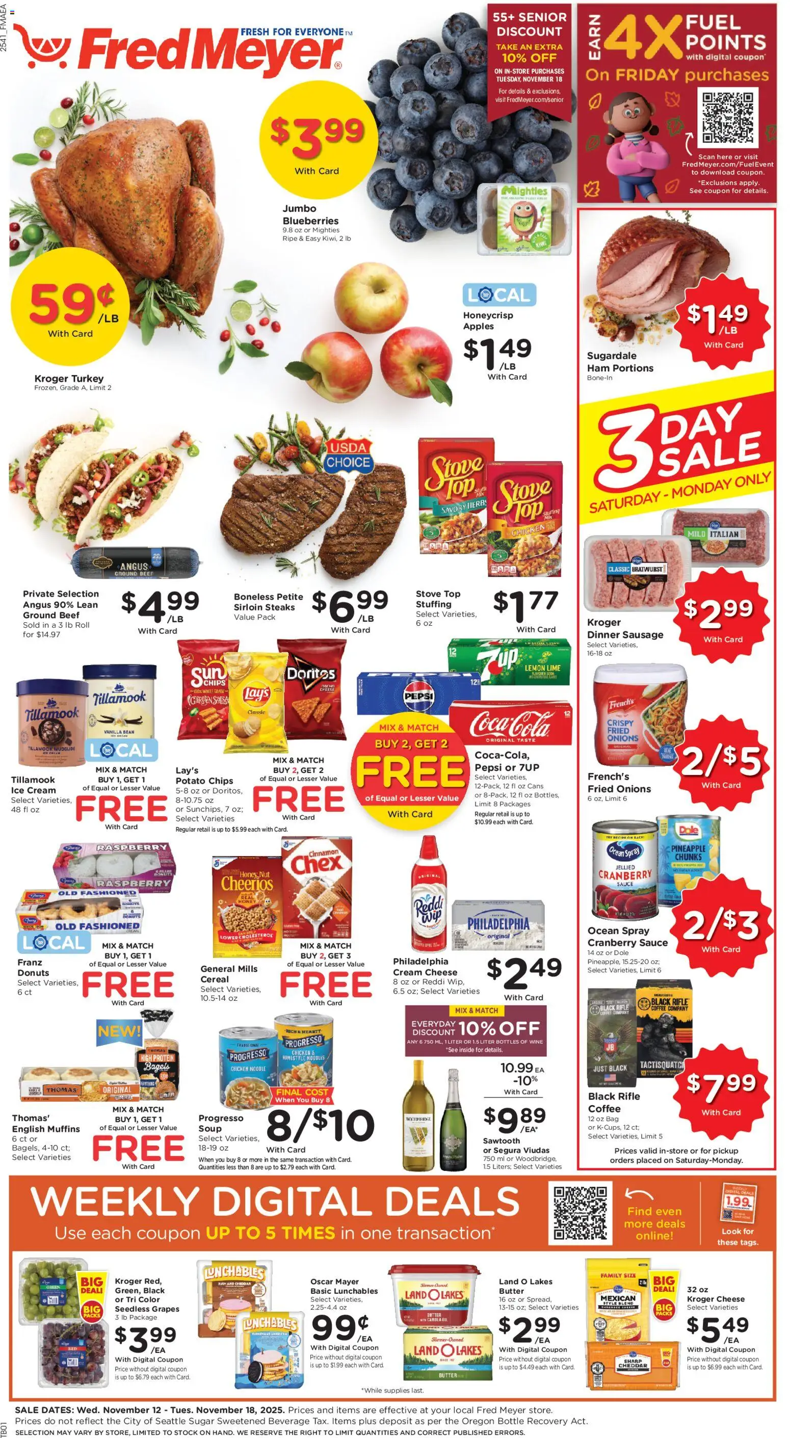 Fred Meyer Black Friday - valid from 12.11.2025 | Page: 1 | Products: Pineapple, Sauce, Bag, 2人掛けソファ