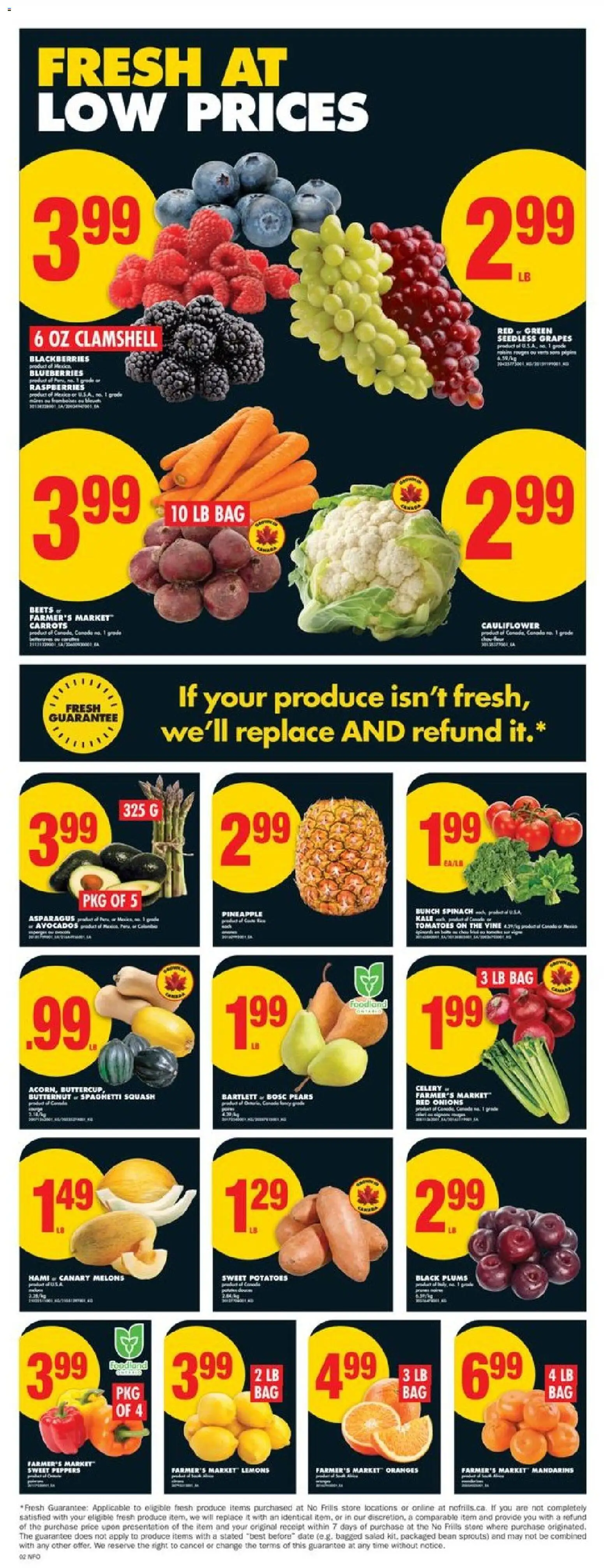 No Frills flyer valid from 23.10.2025 | Page: 3 | Products: Pineapple, Salad, Bag, Tomatoes