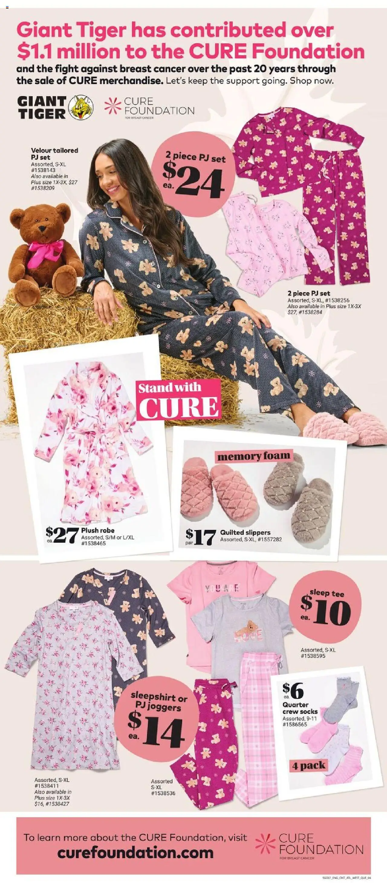 Giant Tiger flyer valid from 17.09.2025 | Page: 6 | Products: Slippers, T-shirt, Socks, Robe