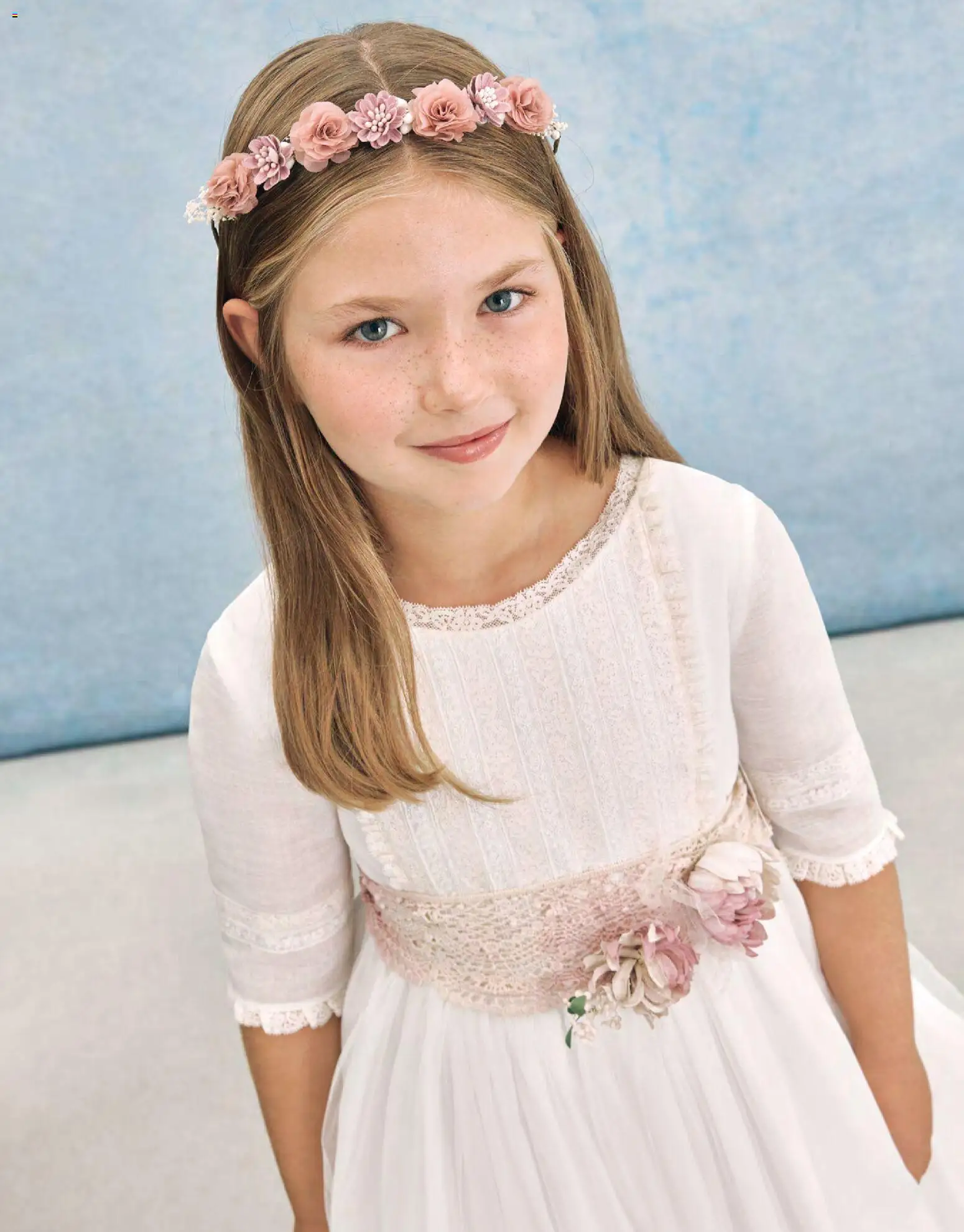 Nuevas ofertas de El Corte Inglés válidas en toda la República Mexicana desde el 20.11.2025. ¡Encuentra las mejores ofertas en El Corte Inglés catálogo Comuniones 2026! | Página: 14