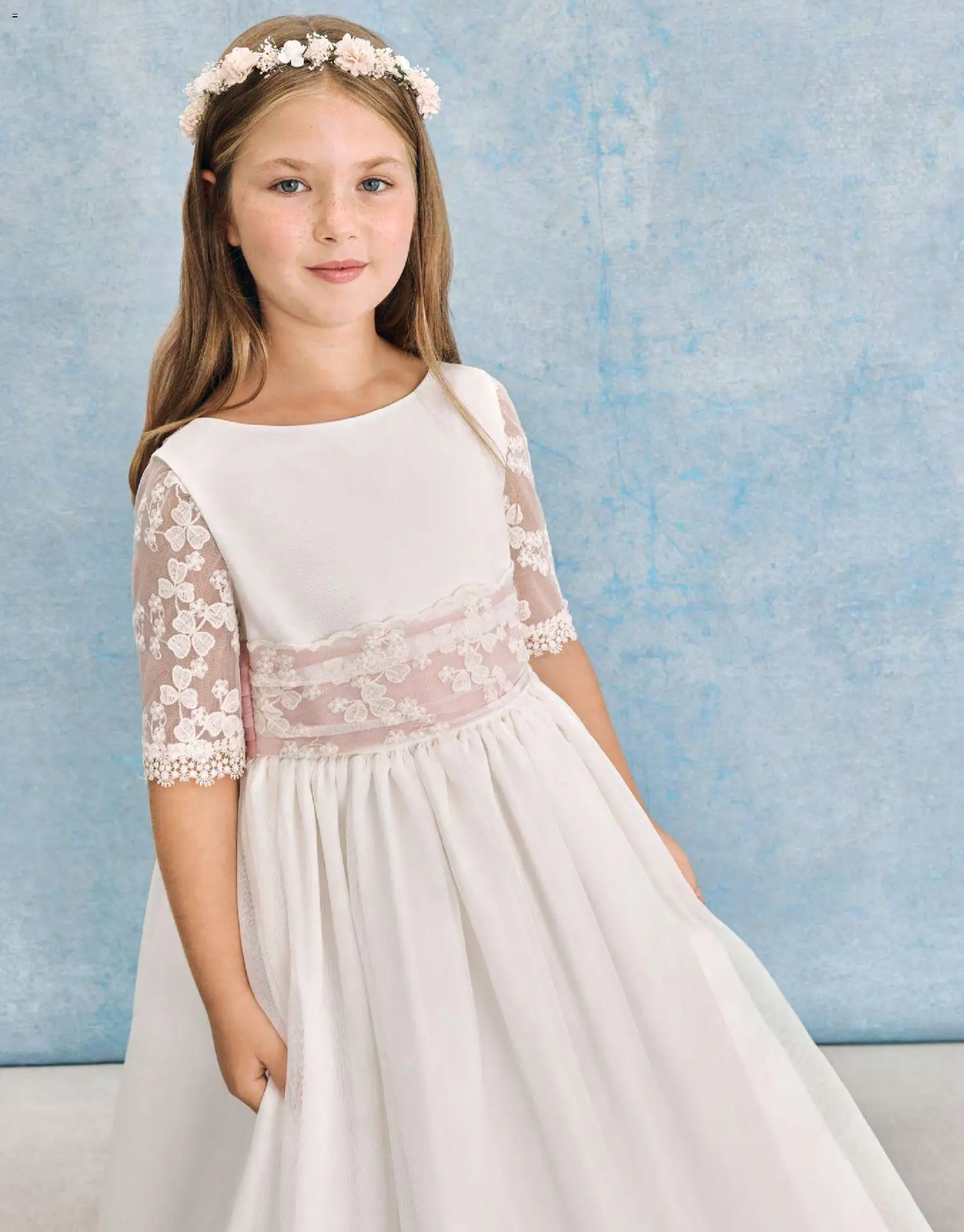 Nuevas ofertas de El Corte Inglés válidas en toda la República Mexicana desde el 20.11.2025. ¡Encuentra las mejores ofertas en El Corte Inglés catálogo Comuniones 2026! | Página: 26