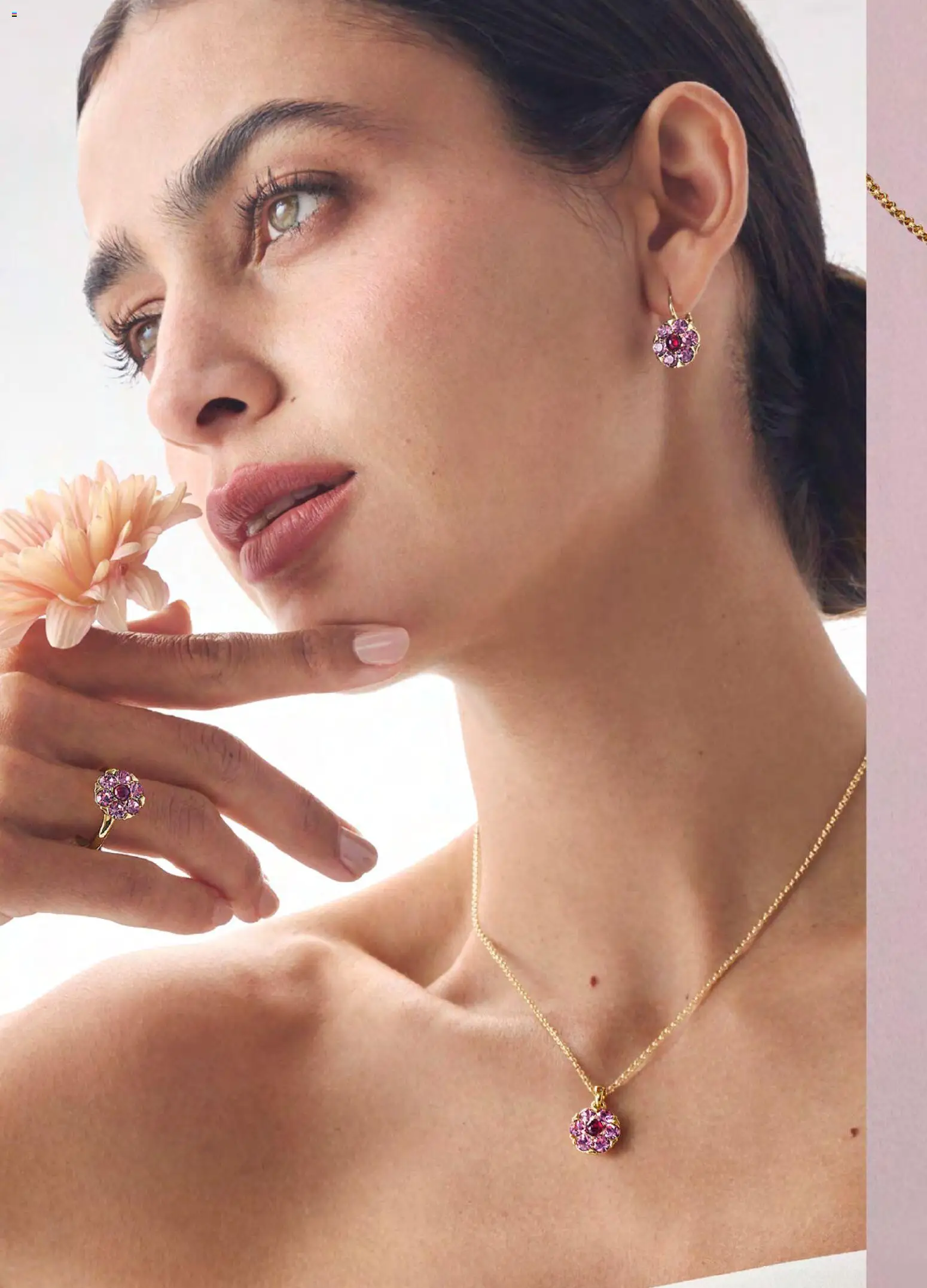 Yanbal revista - valida desde el 25.04.2026 | Página: 44